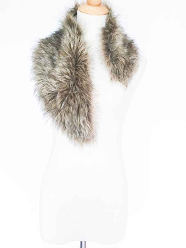 10 Ways to Style a Fur Stole - House of Illusions